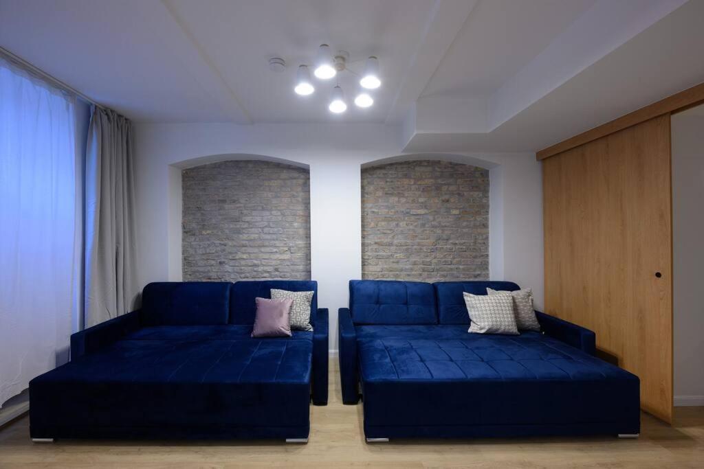 Huge Designer In Mitte 120 Sqm